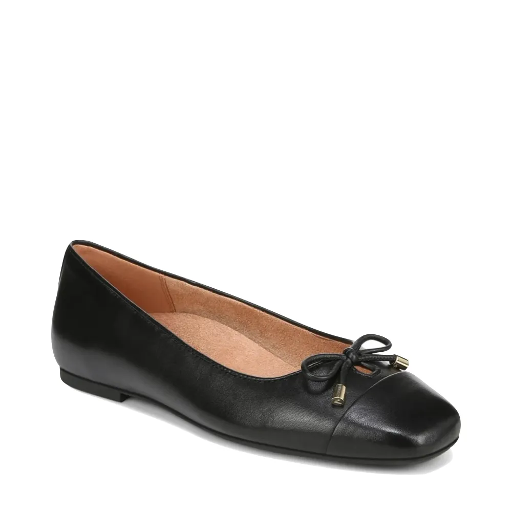 Vionic Women's Klara Bow Leather Flat in Black